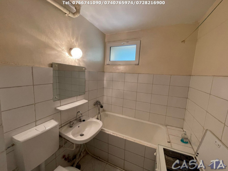 Apartament 2 Camere, Etaj 1, Strada G-ral Christian Tell