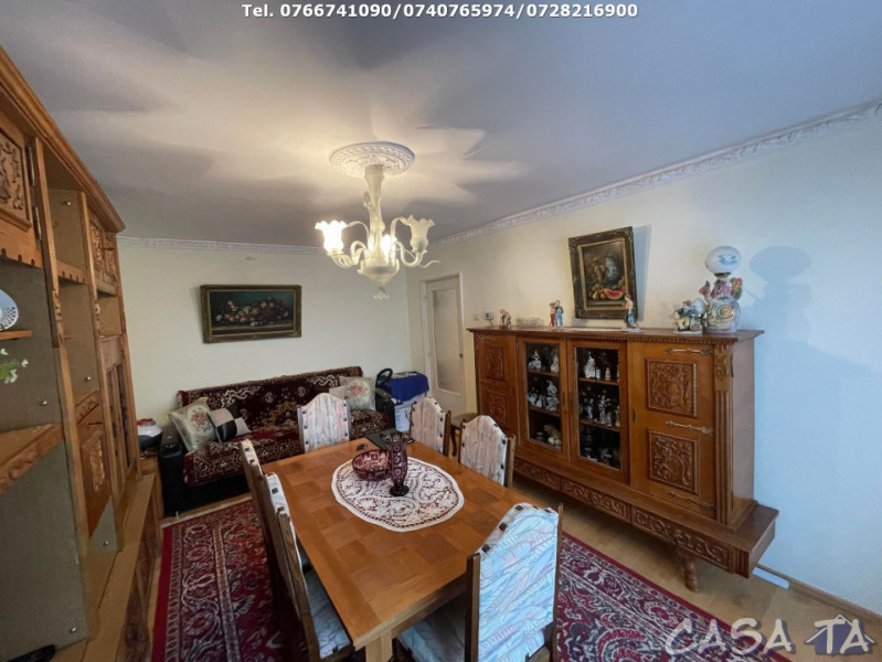 Apartament 3 Camere, Etaj 2, Strada Corneliu Coposu