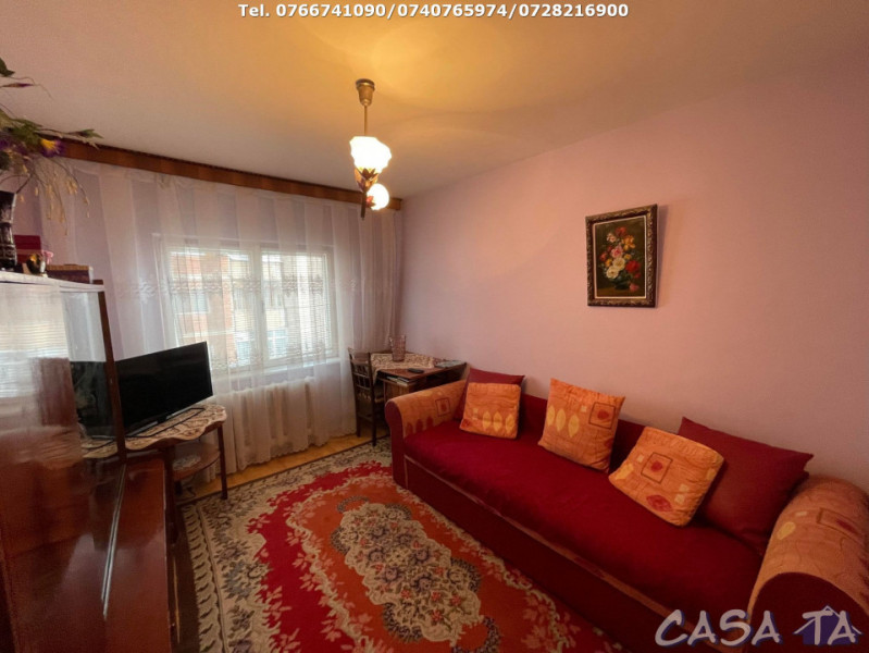 Apartament 3 Camere, Etaj 2, Strada Corneliu Coposu