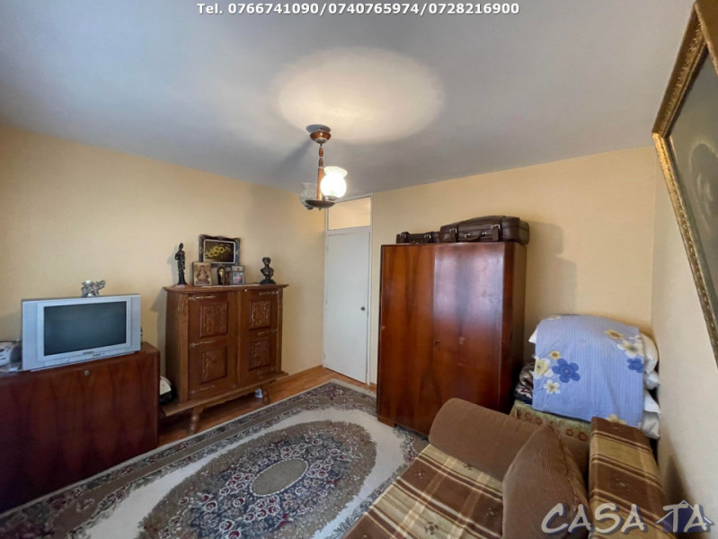 Apartament 3 Camere, Etaj 2, Strada Corneliu Coposu