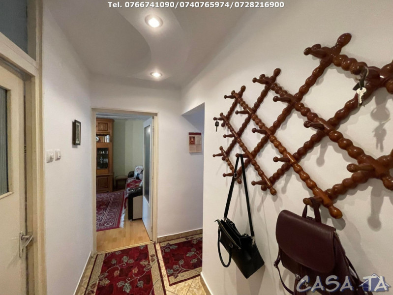 Apartament 3 Camere, Etaj 2, Strada Corneliu Coposu