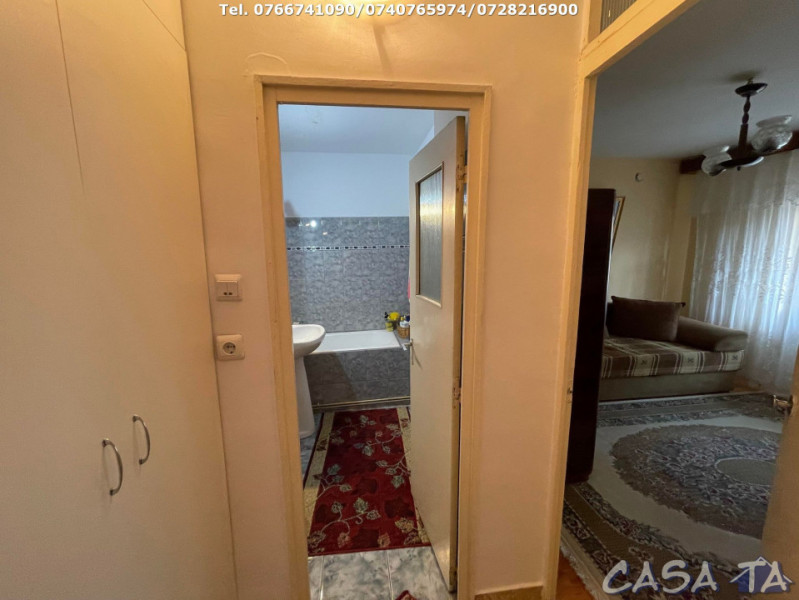 Apartament 3 Camere, Etaj 2, Strada Corneliu Coposu