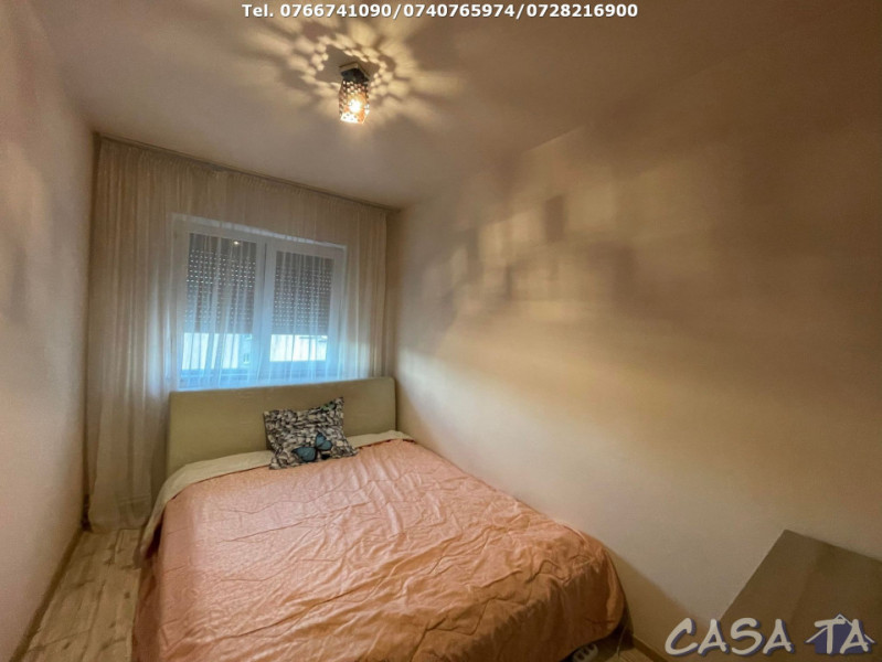 Apartament 2 Camere, Etaj 4, Strada Olari