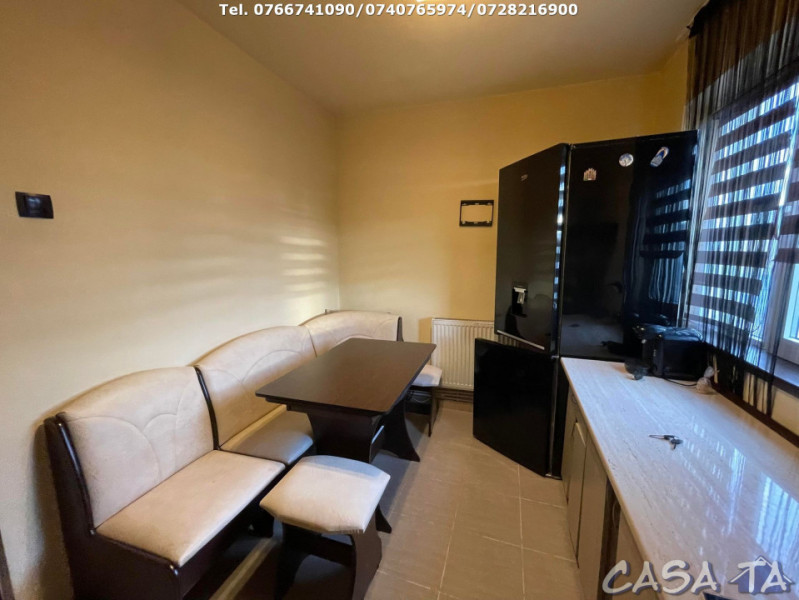 Apartament 2 Camere, Etaj 4, Strada Olari