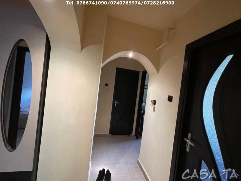Apartament 2 Camere, Etaj 4, Strada Olari