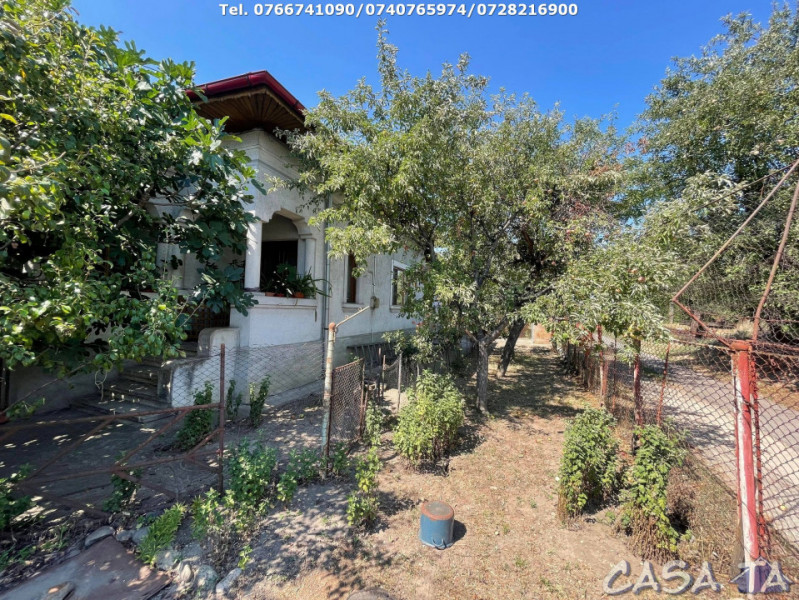 Casa + Teren aferent (1124 mp) si Anexe, Strada Dobrogeanu Gherea