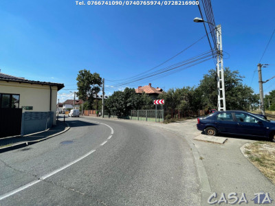 Casa + Teren aferent (1124 mp) si Anexe, Strada Dobrogeanu Gherea
