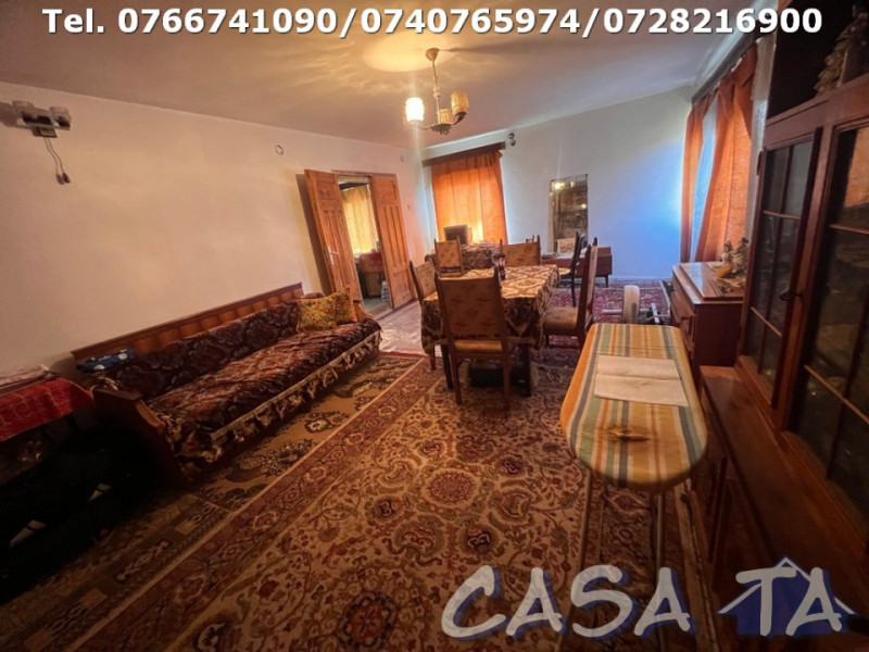 Casa P+1 situata în Târgu Jiu, Str. Trandafirilor - Cartier Pandurasu