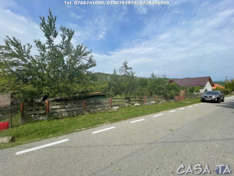 Teren Intravilan (3768 mp), Bengesti-Ciocadia