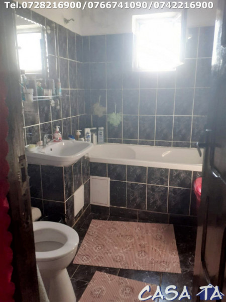  Apartament 2 camere, situat în Târgu Jiu, Str.Zambilelor