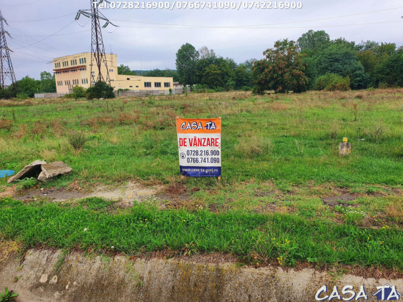 Teren Intravilan (2142 mp),situat în Târgu Jiu, Barsesti