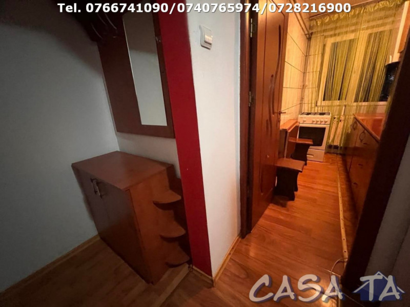 Apartament 2 Camere, Etaj 2, Strada Olari