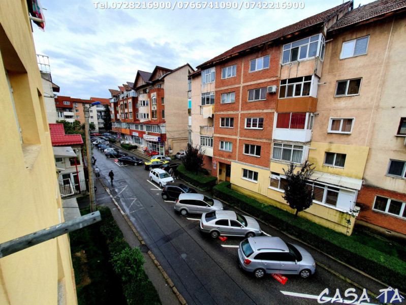 Apartament 2 camere, situat în Târgu Jiu, Str.Corneliu Coposu (Centru)