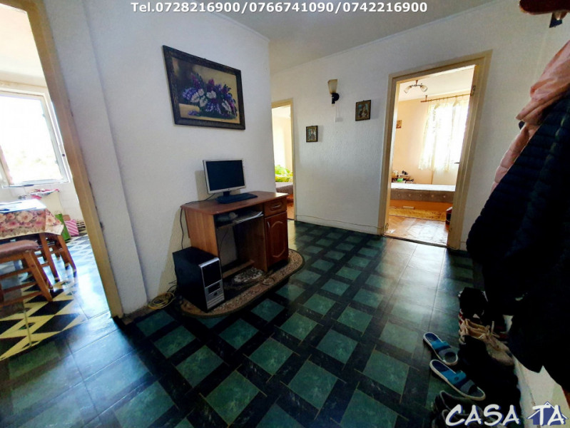 Apartament 3 camere, situat în Târgu Jiu, Str Unirii