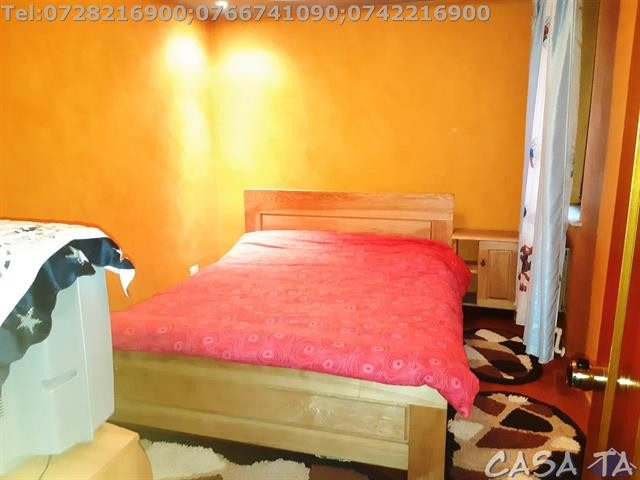 Apartament 3 camere, situat în Târgu Jiu, Str.Zambilelor