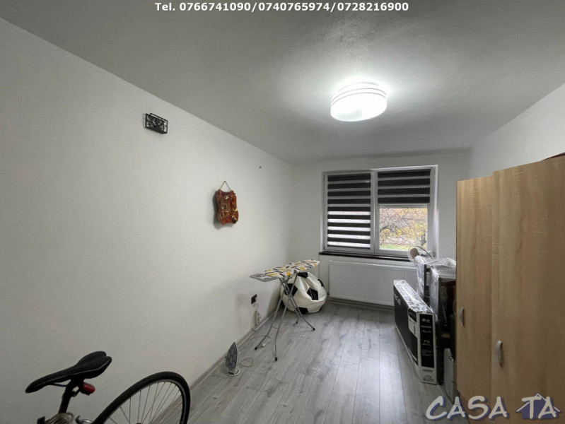 Apartament 3 Camere, Etaj 1, Strada Aleea Sfantu Nicolae