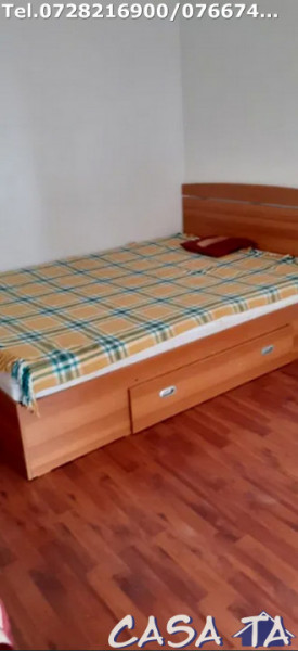 Închiriere apartament 3 camere, Victoriei (Ultracentral)