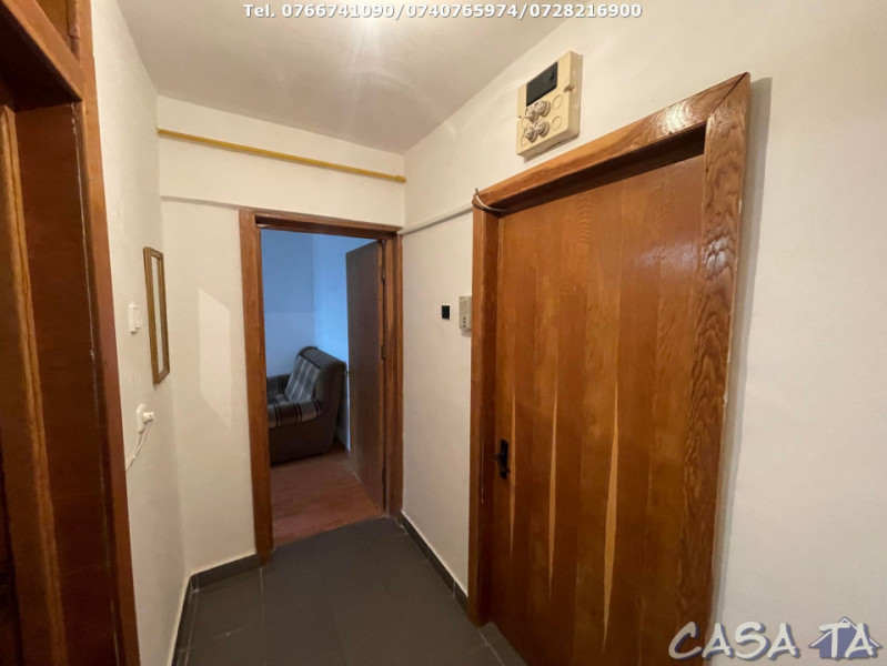 Garsoniera Confort 1, Etaj 4 (cu acoperis), Strada Ciocarlau 