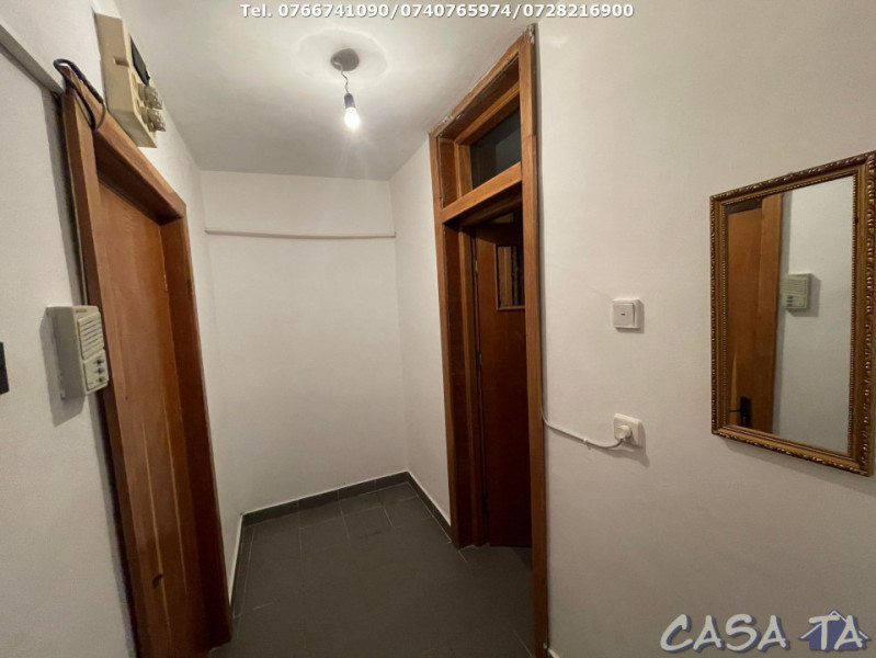 Garsoniera Confort 1, Etaj 4 (cu acoperis), Strada Ciocarlau 