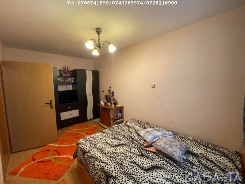 Apartament 2 Camere, Etaj 4, Strada Garofitei