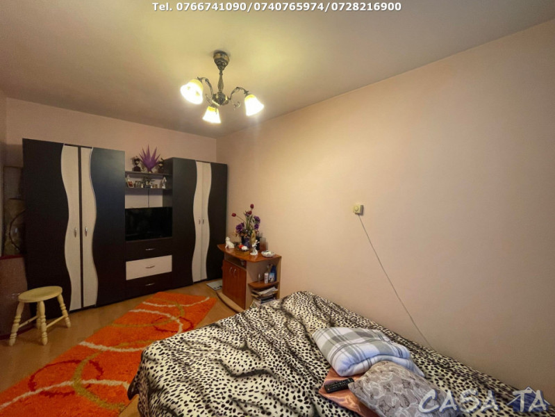 Apartament 2 Camere, Etaj 4, Strada Garofitei