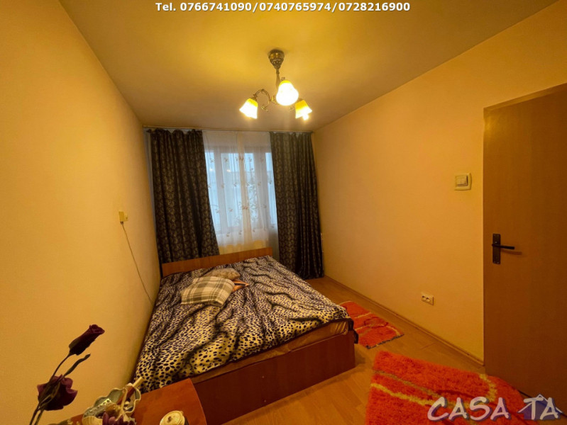 Apartament 2 Camere, Etaj 4, Strada Garofitei