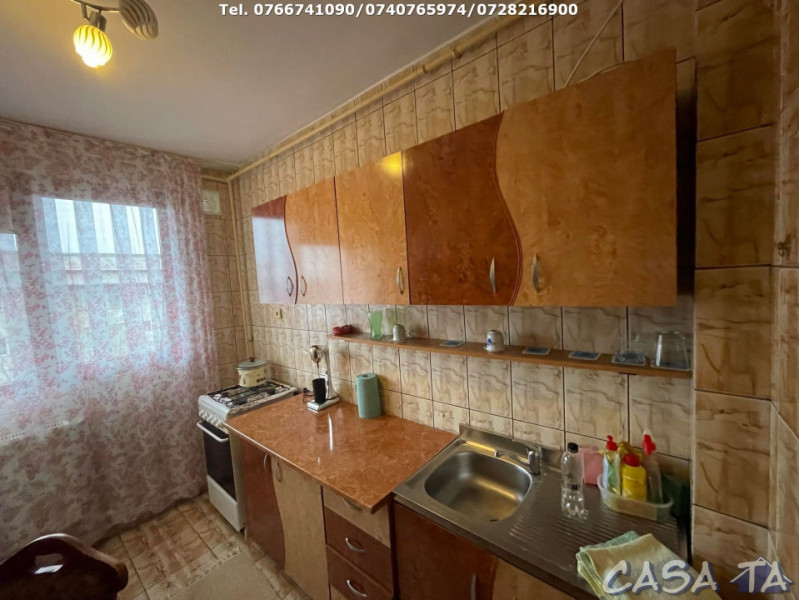 Apartament 2 Camere, Etaj 4, Strada Garofitei