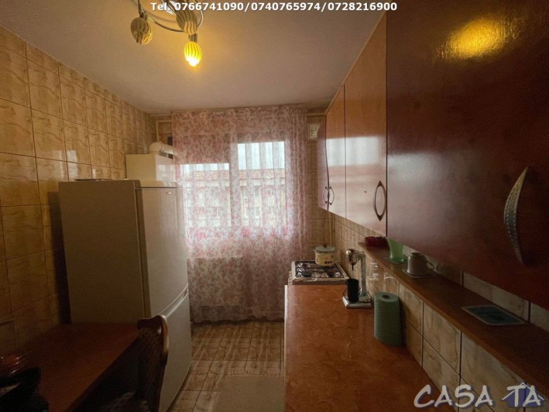 Apartament 2 Camere, Etaj 4, Strada Garofitei