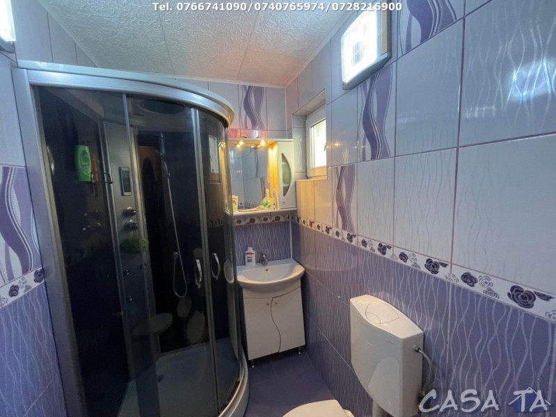 Apartament 3 Camere, Etaj 4 (cu acoperis), Strada Aleea Plopilor