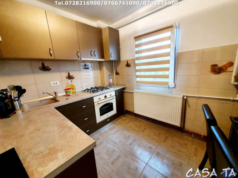 Apartament 2 camere, situat în Târgu Jiu, Str.Victoriei