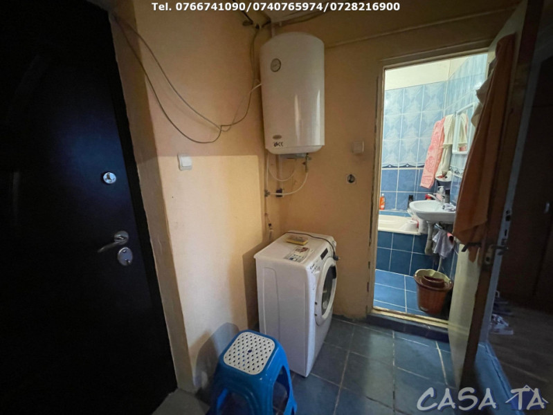 Apartament 2 Camere, Etaj 1, Strada Izlaz