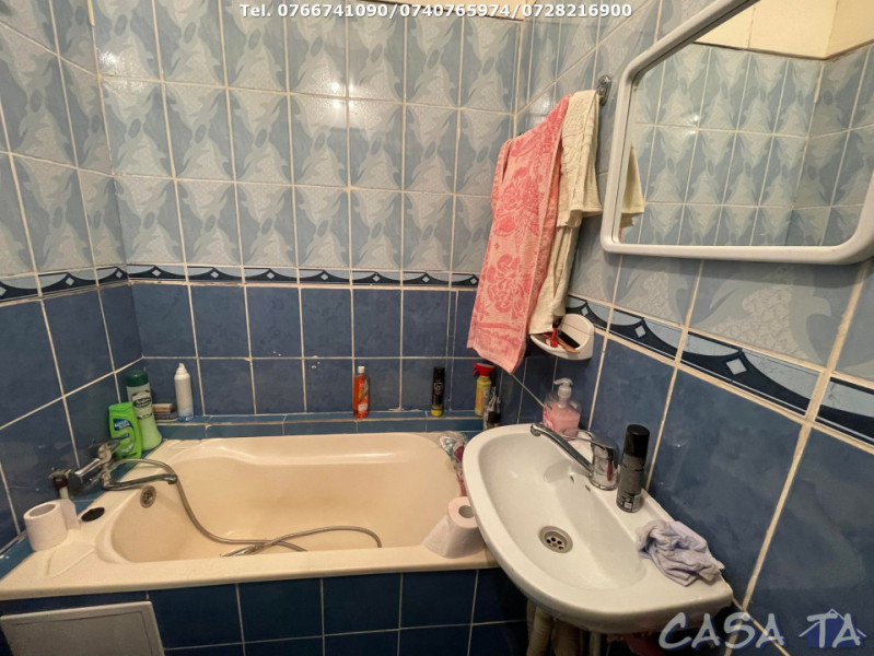 Apartament 2 Camere, Etaj 1, Strada Izlaz