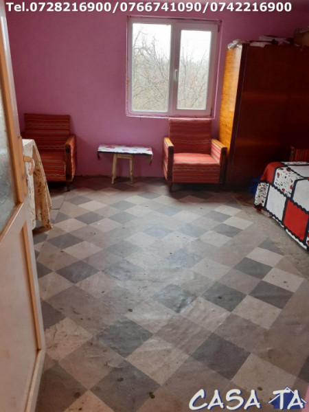 Casa, situata în Scoarta-Beacu Mare 