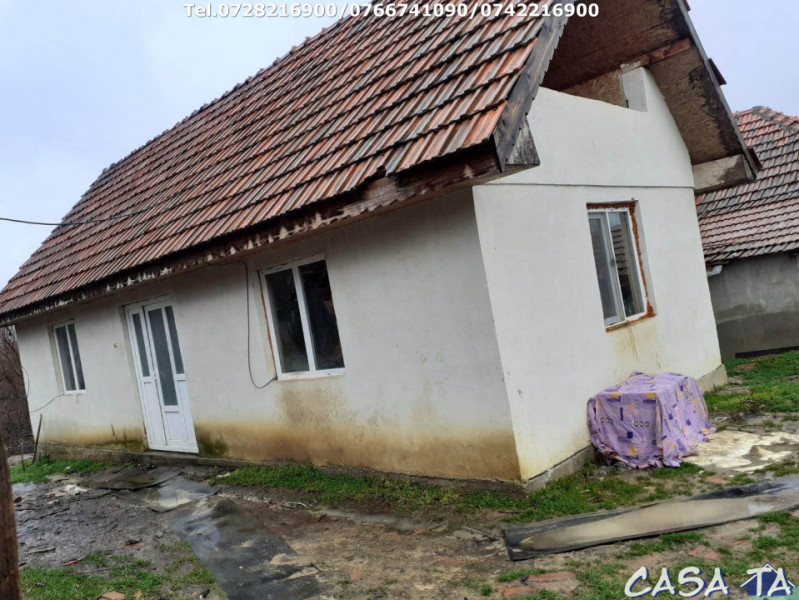 Casa, situata în Scoarta-Beacu Mare 