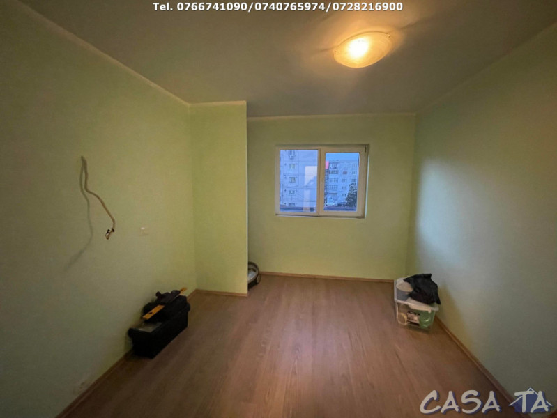 Apartament 2 Camere, Etaj 2, Rovinari - Strada Plopilor