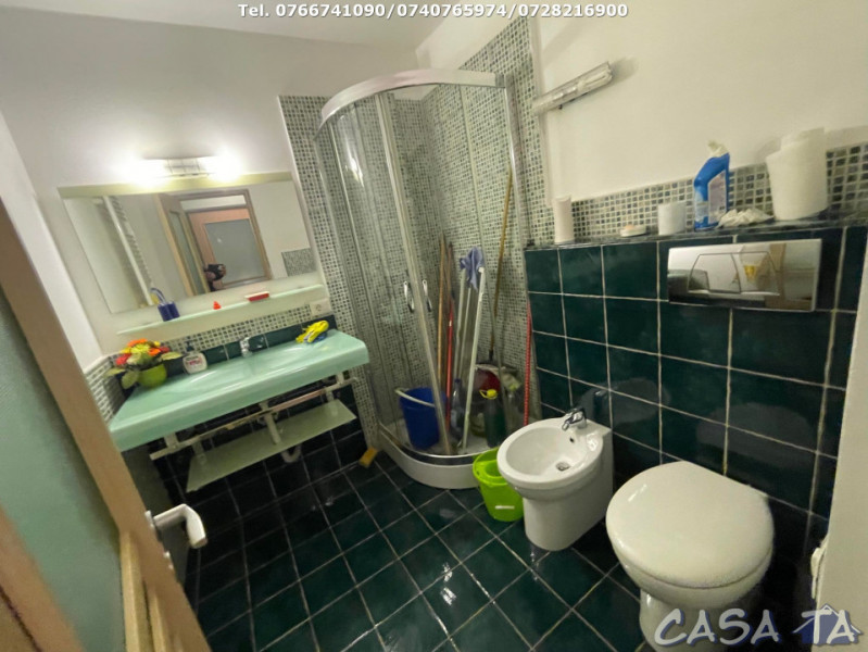 Apartament 2 Camere, Etaj 2, Rovinari - Strada Plopilor