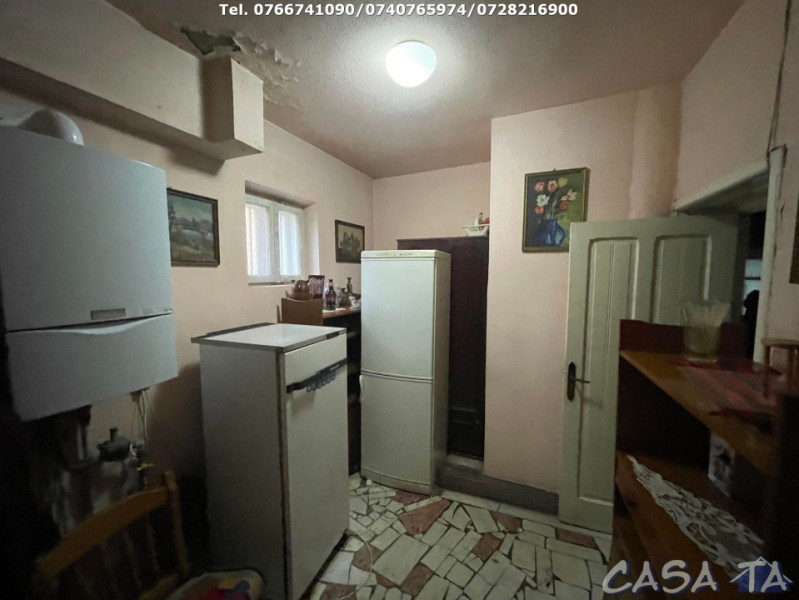 Casa 8 Camere D+P+1, Strada 11 Iunie 1848