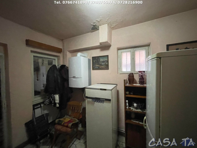 Casa 8 Camere D+P+1, Strada 11 Iunie 1848