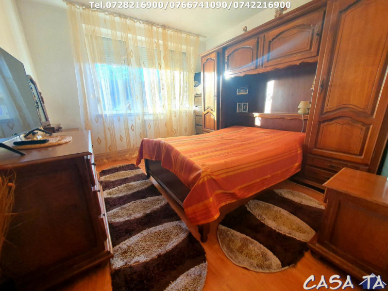 Apartament 3 camere, situat în Târgu Jiu, Str Unirii