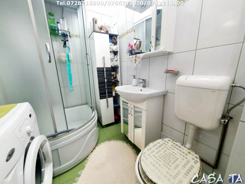 Apartament 3 camere, situat în Târgu Jiu, Str Unirii