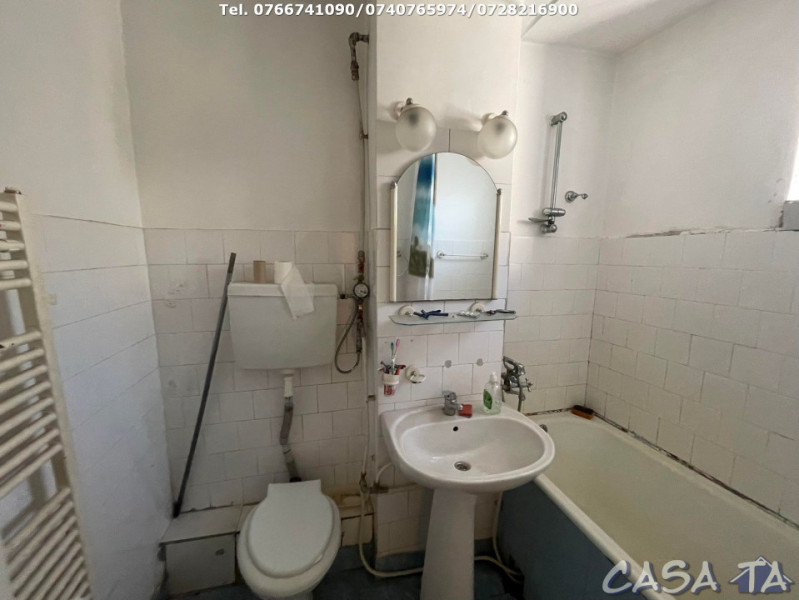 Apartament 4 Camere, Etaj 4, Aleea Teilor 