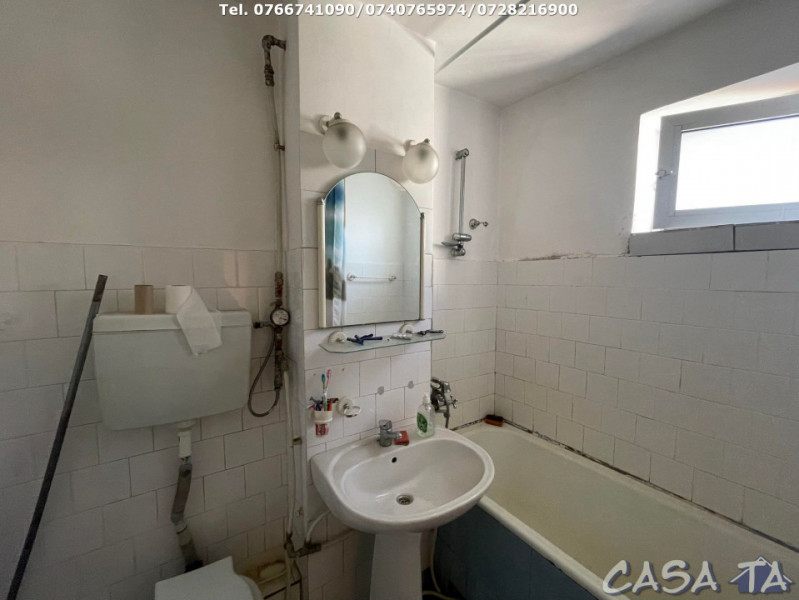 Apartament 4 Camere, Etaj 4, Aleea Teilor 