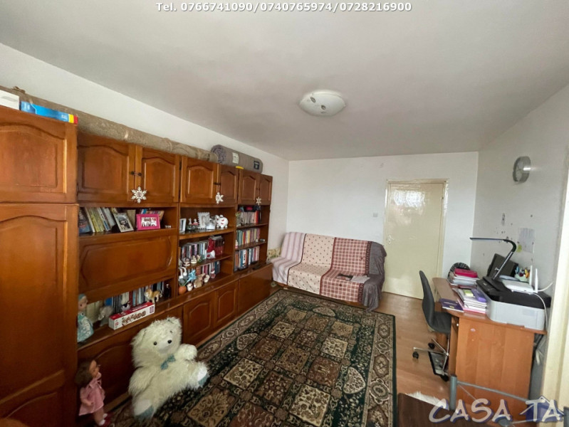 Apartament 2 Camere, Etaj 4 (cu acoperis), Strada Brandusei