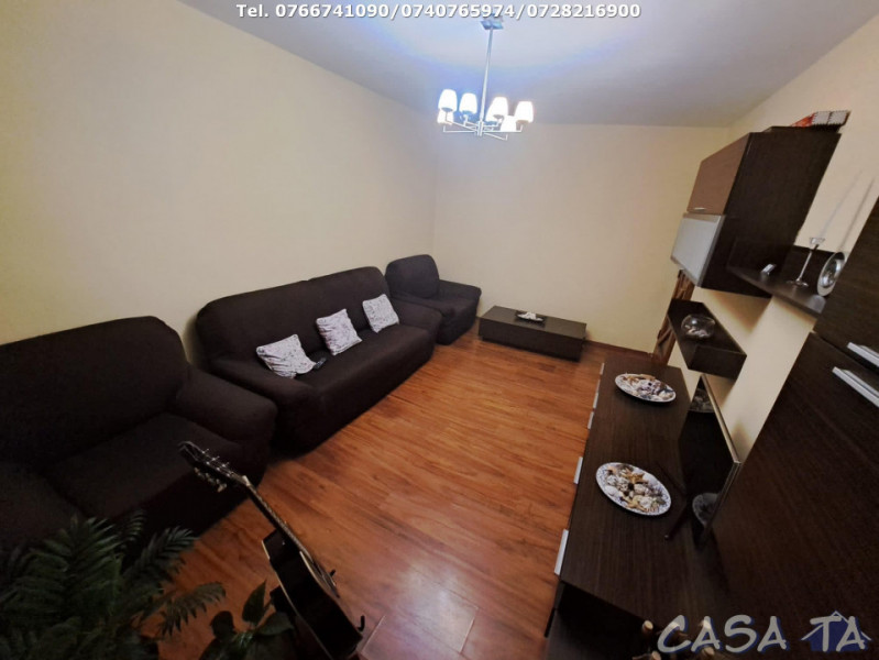 Apartament 3 Camere, Etaj 3, Strada Castanilor