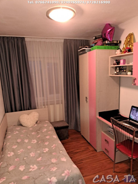 Apartament 3 Camere, Etaj 3, Strada Castanilor