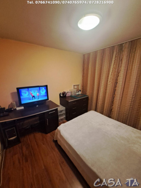 Apartament 3 Camere, Etaj 3, Strada Castanilor