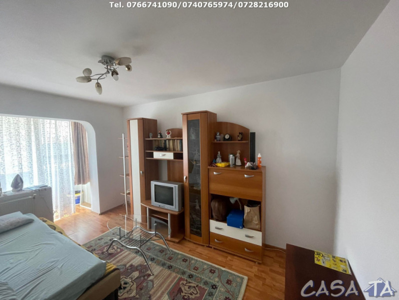 Apartament 2 Camere, Etaj 5 (lift nou), Aleea Plopilor