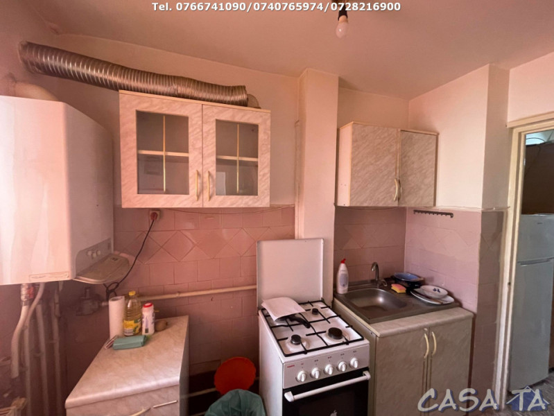 Apartament 2 Camere, Etaj 5 (lift nou), Aleea Plopilor