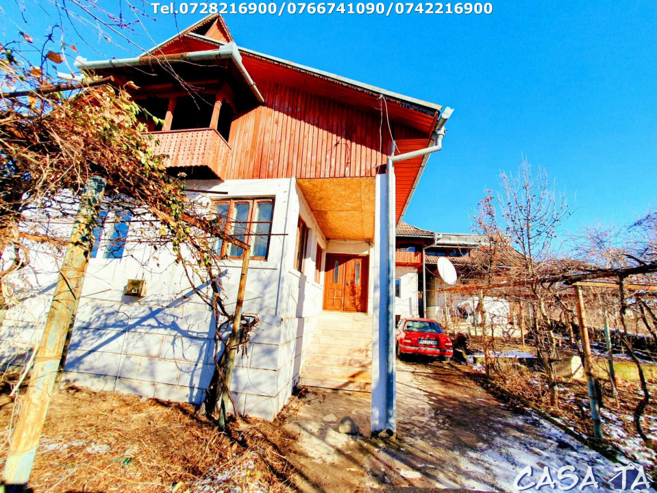 Casa situata în Francesti - Pestisani