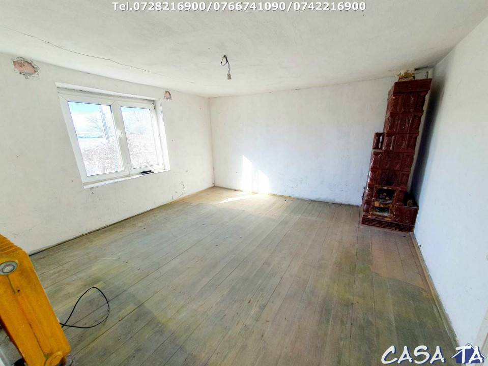 Casa situata în Francesti - Pestisani